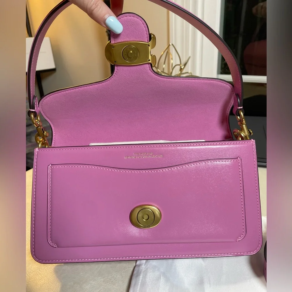 Coach Barbie Pink Tabby 26 Shoulder Bag NWOT 💕💕 - Picture 10 of 17